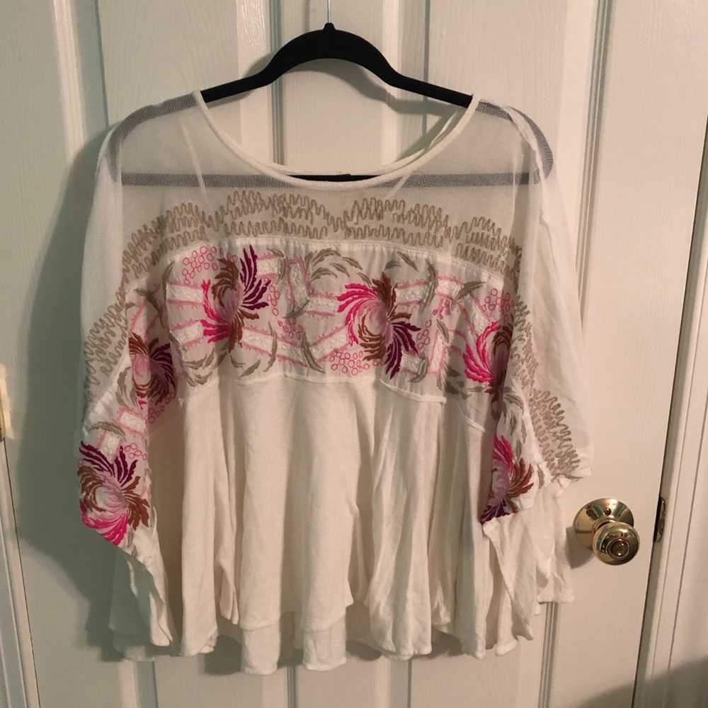 Free People white peasant top with pink embroidery